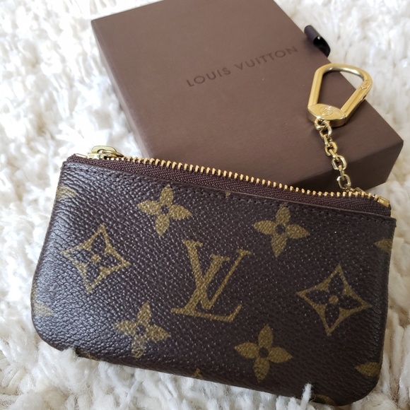 Louis Vuitton Accessories - Authentic Louis Vuitton Monogram Key Pouch